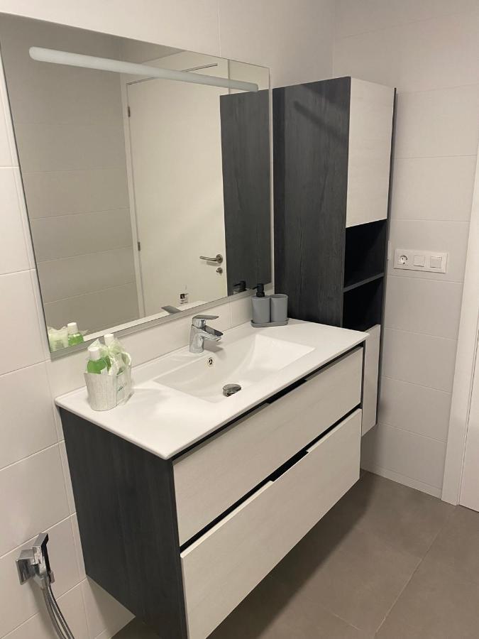 Atico Noa Con Terraza Y Parking Apartment Pontevedra Exterior photo