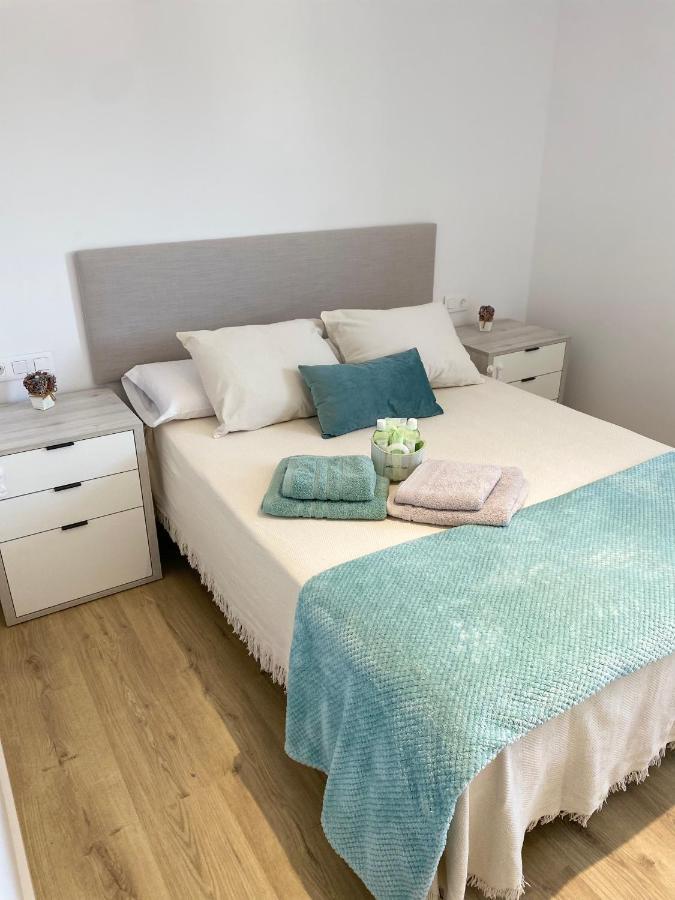 Atico Noa Con Terraza Y Parking Apartment Pontevedra Exterior photo